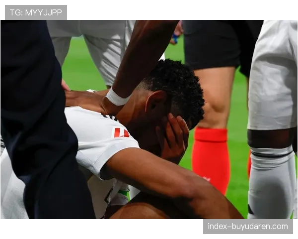 皇马2-2巴列卡诺，客队通过两次快速边路反击两度取得领先